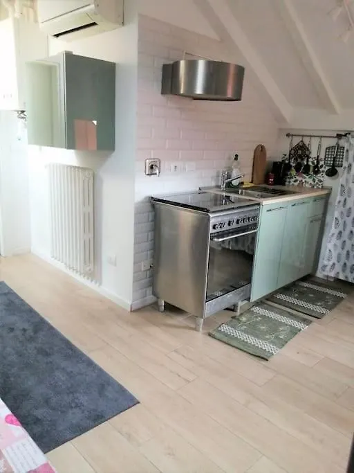 Maison Mirt Bologna Italien
